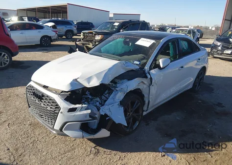 2024 Audi A3 Premium 40 Tfsi Front-Wheel Drive S Tronic z USA, uszkodzony, nr VIN WAUAUDGY4RA106368